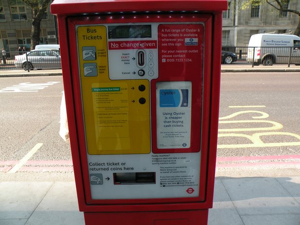  distributeur automatique de tickets de bus
